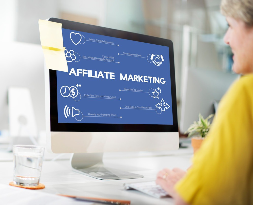 Utilize Affiliate Marketing